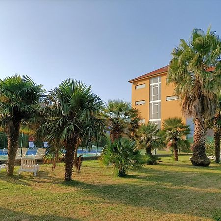 Apartamentos Zenit Mar โนฮา ภายนอก รูปภาพ